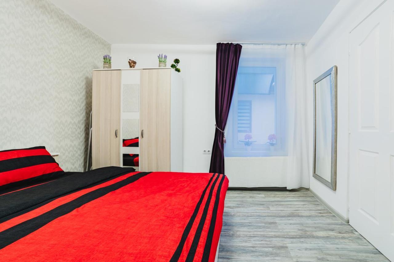 Studio Central Poarta Schei Brašov Exteriér fotografie